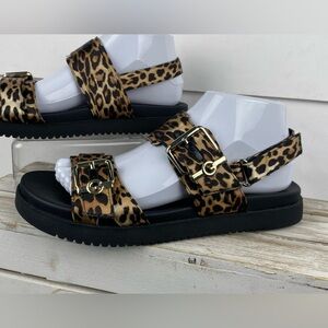 GBG Los Angeles women’s sandals shoes animal print size 8M